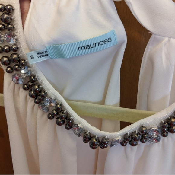 High Neck Tank Keyhole Halter - Picture 8 of 9